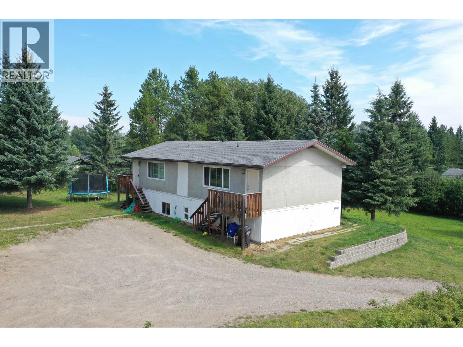1944 Poplar Avenue, Quesnel, BC - Outdoor