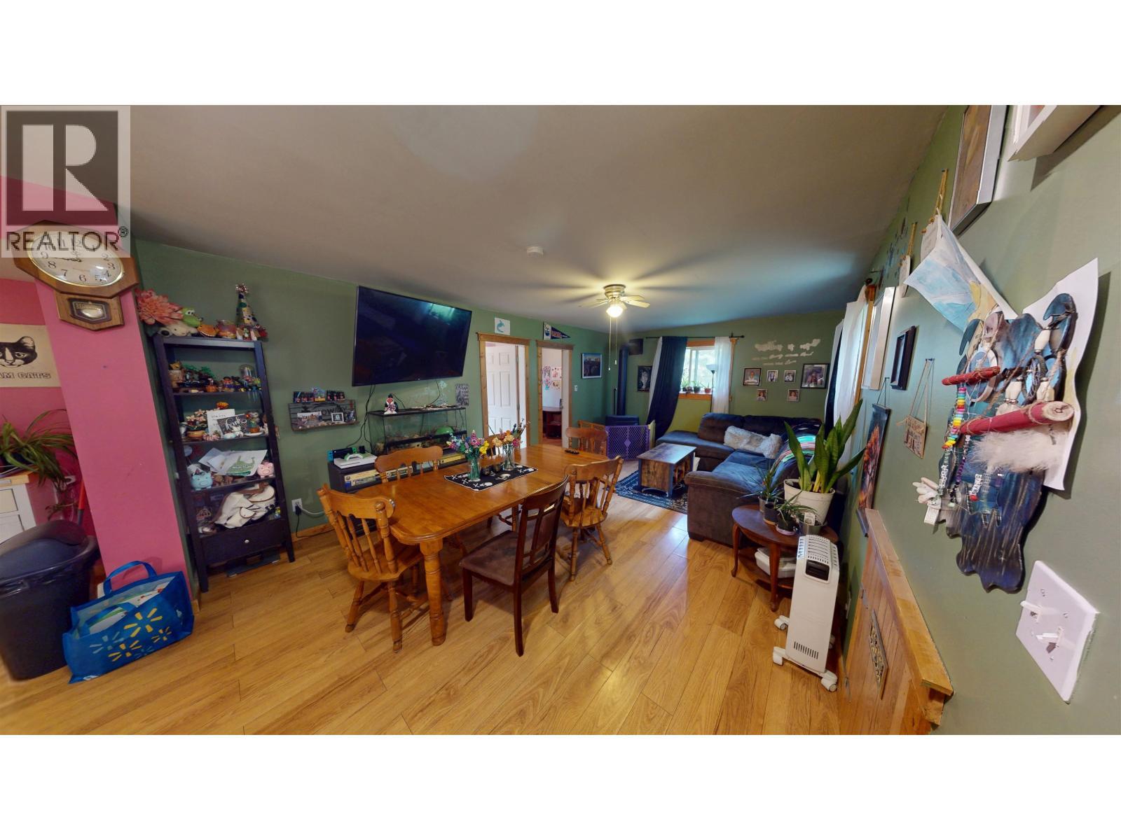 1944 Poplar Avenue, Quesnel, BC - Indoor