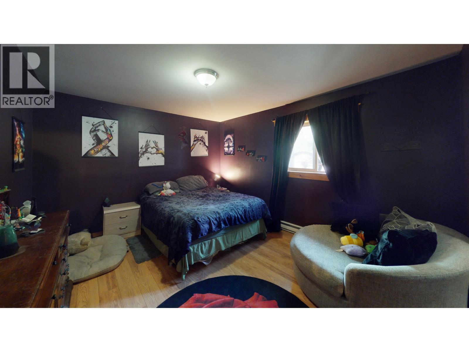 1944 Poplar Avenue, Quesnel, BC - Indoor Photo Showing Bedroom