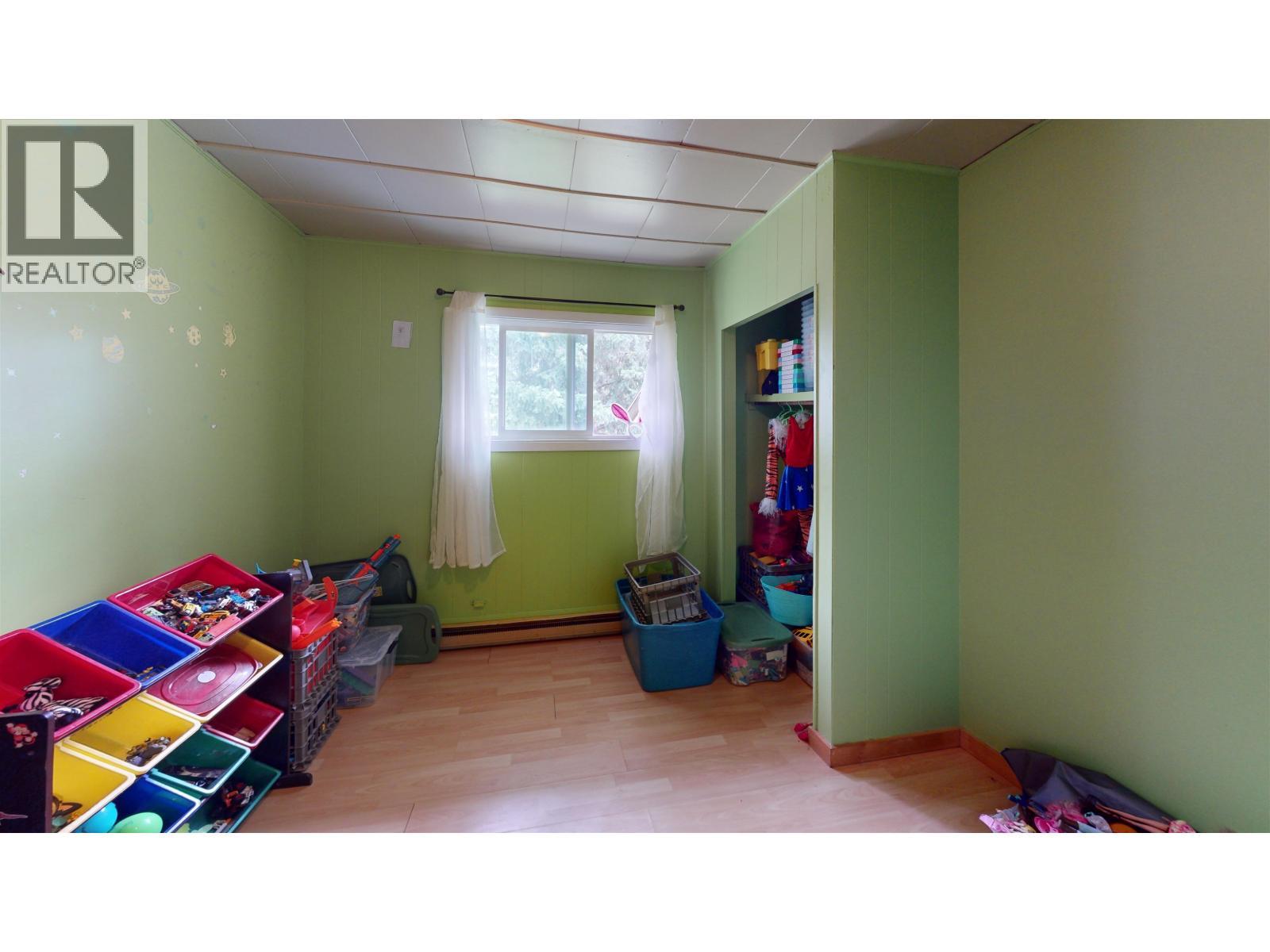 1944 Poplar Avenue, Quesnel, BC - Indoor Photo Showing Other Room