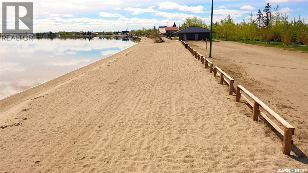 710 Westview Drive N, Leslie Beach, SK
