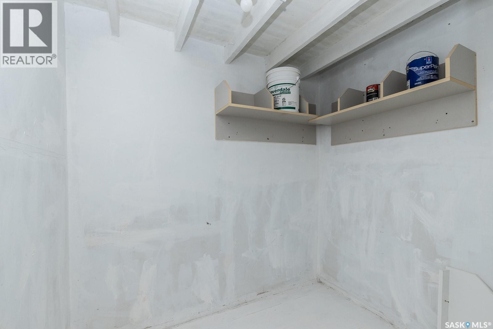 1223 C Avenue N, Saskatoon, SK - Indoor Photo Showing Other Room
