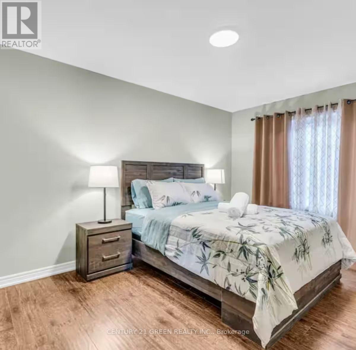 5 Sunset Way, Thorold, ON - Indoor Photo Showing Bedroom