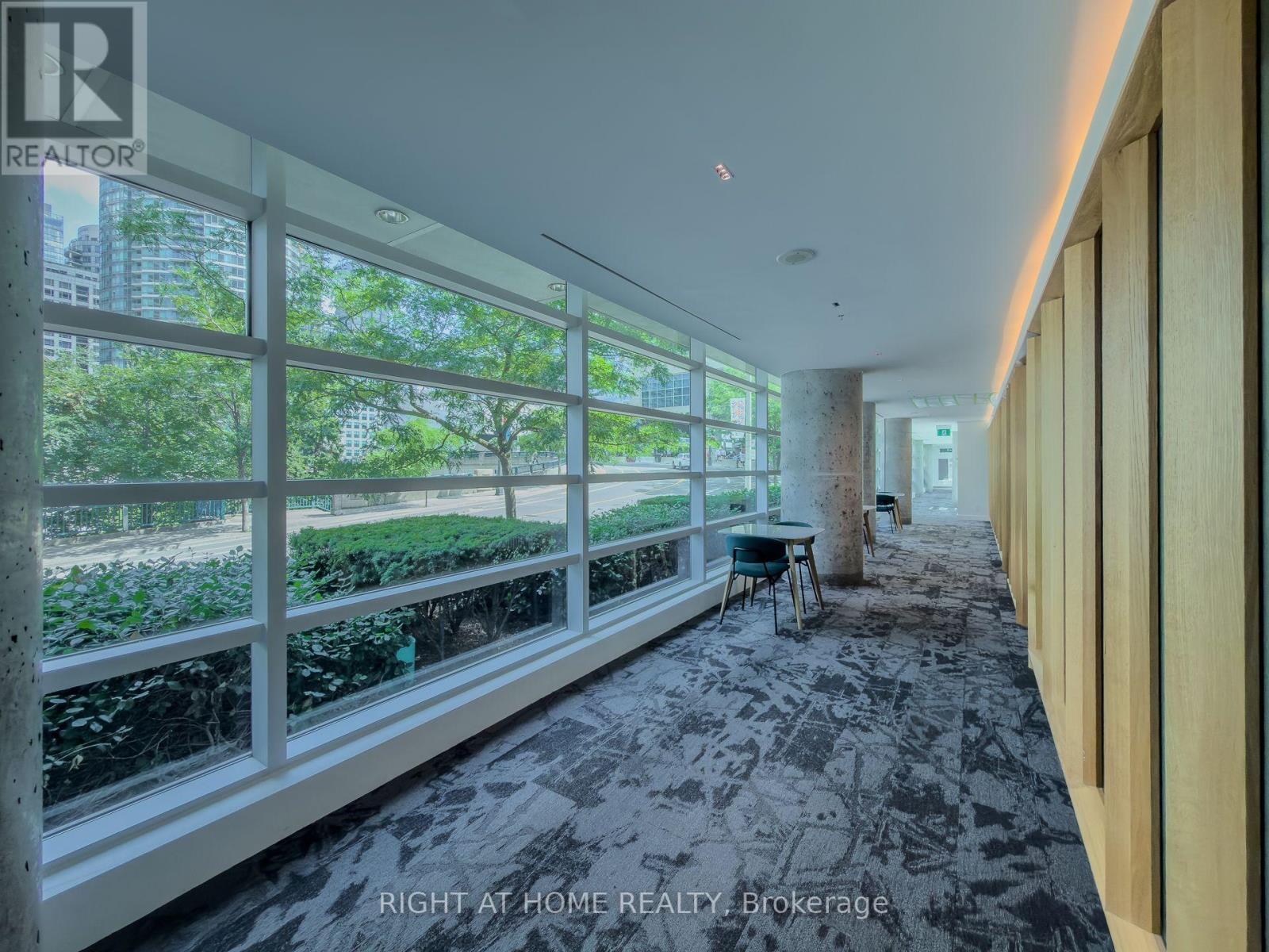2611 - 81 Navy Wharf Court, Toronto, ON - Indoor Photo Showing Other Room