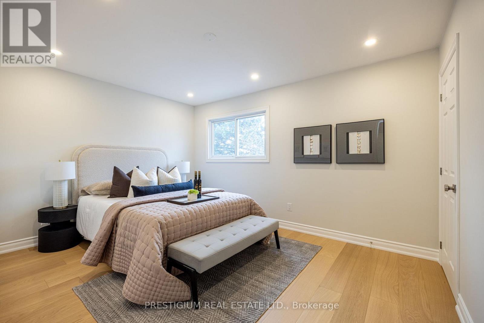 4094 Teakwood Drive, Mississauga, ON - Indoor Photo Showing Bedroom