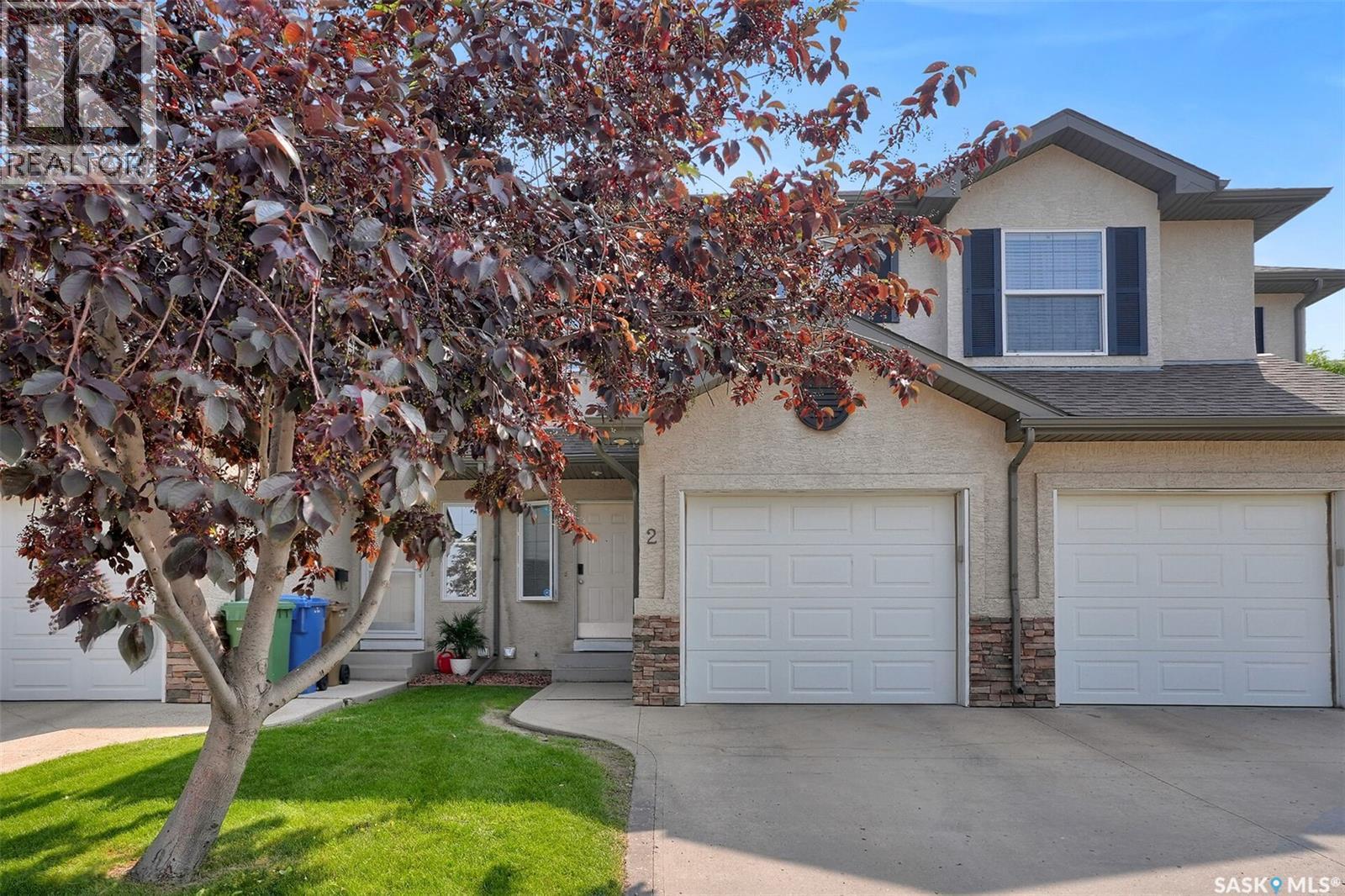 2 3101 Tregarva Road E, Regina, SK - Outdoor With Facade