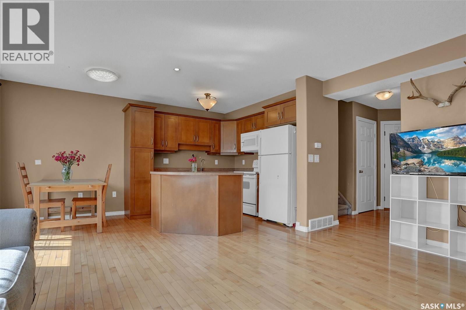 2 3101 Tregarva Road E, Regina, SK - Indoor Photo Showing Other Room
