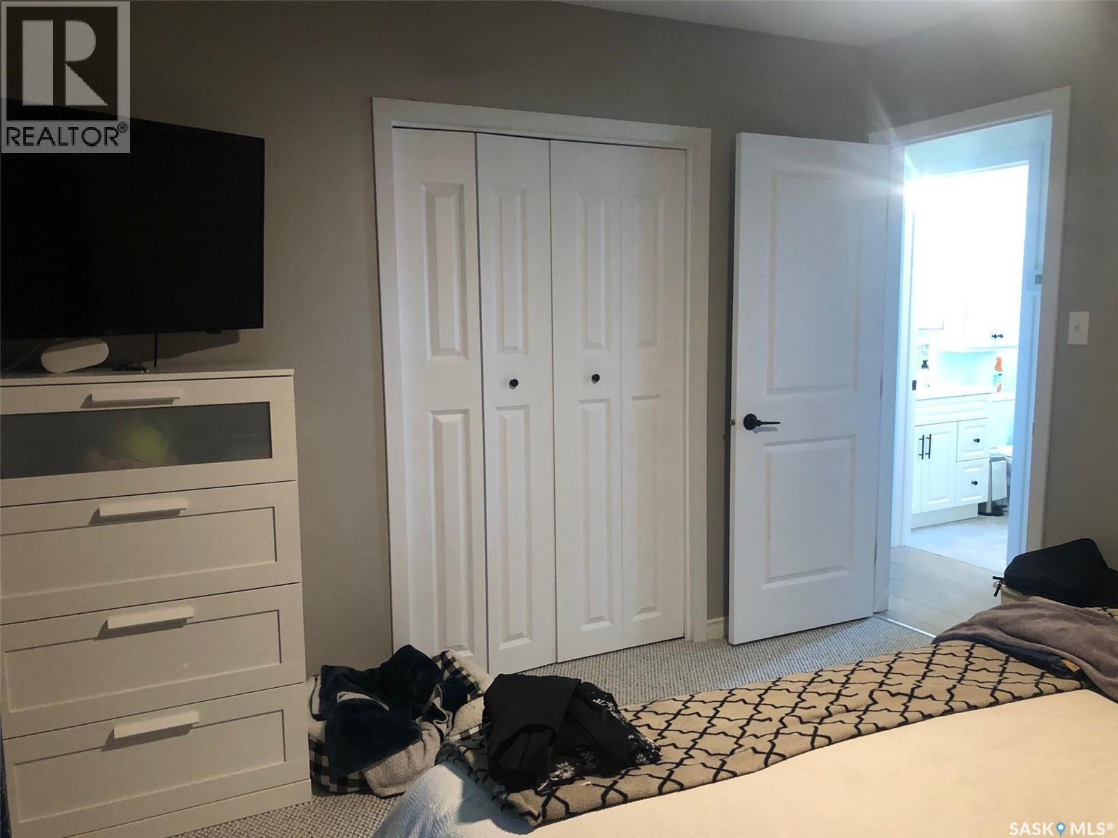 244 Northern Avenue, Canora, SK - Indoor