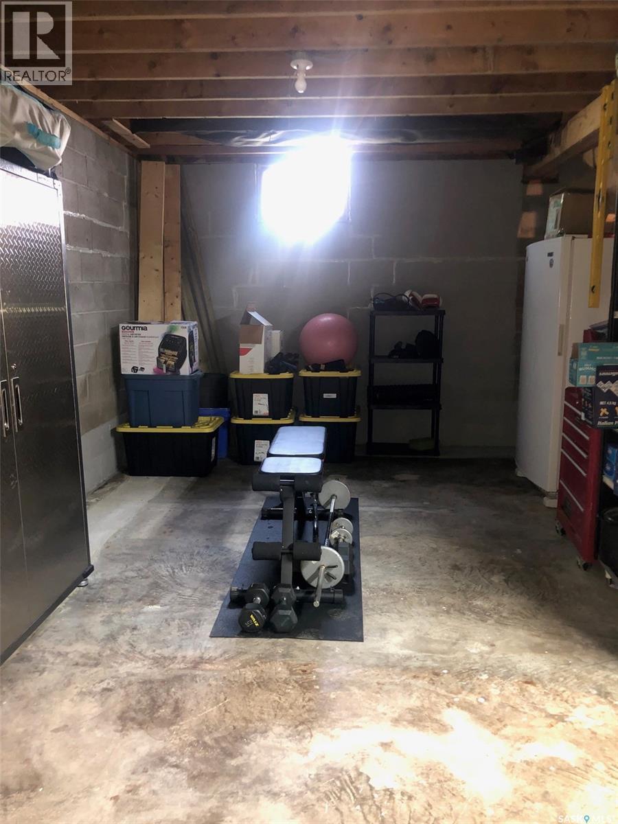 244 Northern Avenue, Canora, SK - Indoor Photo Showing Basement