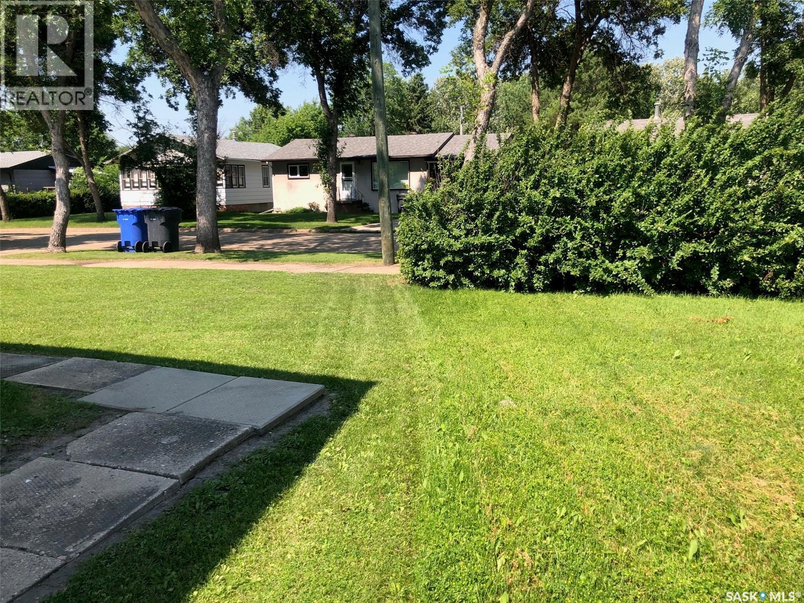 244 Northern Avenue, Canora, SK - Outdoor