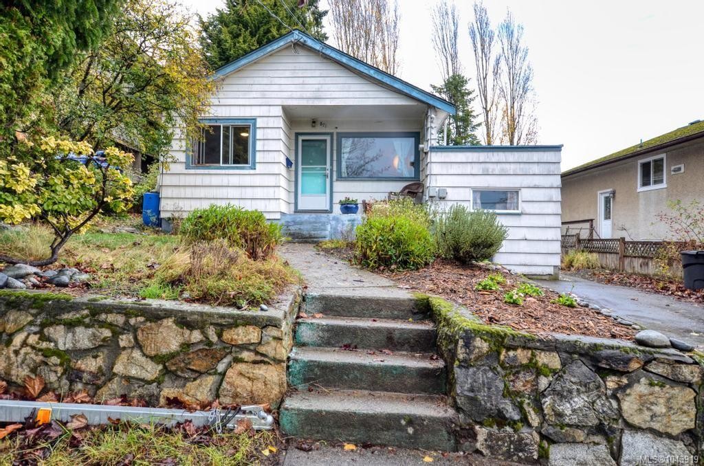 871 Fleming St, Esquimalt, BC