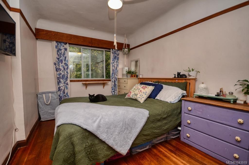 871 Fleming St, Esquimalt, BC