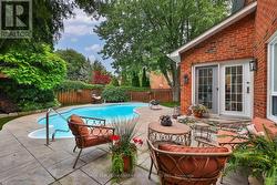 4 HASHBURY PLACE Markham, ON L3T 7H4