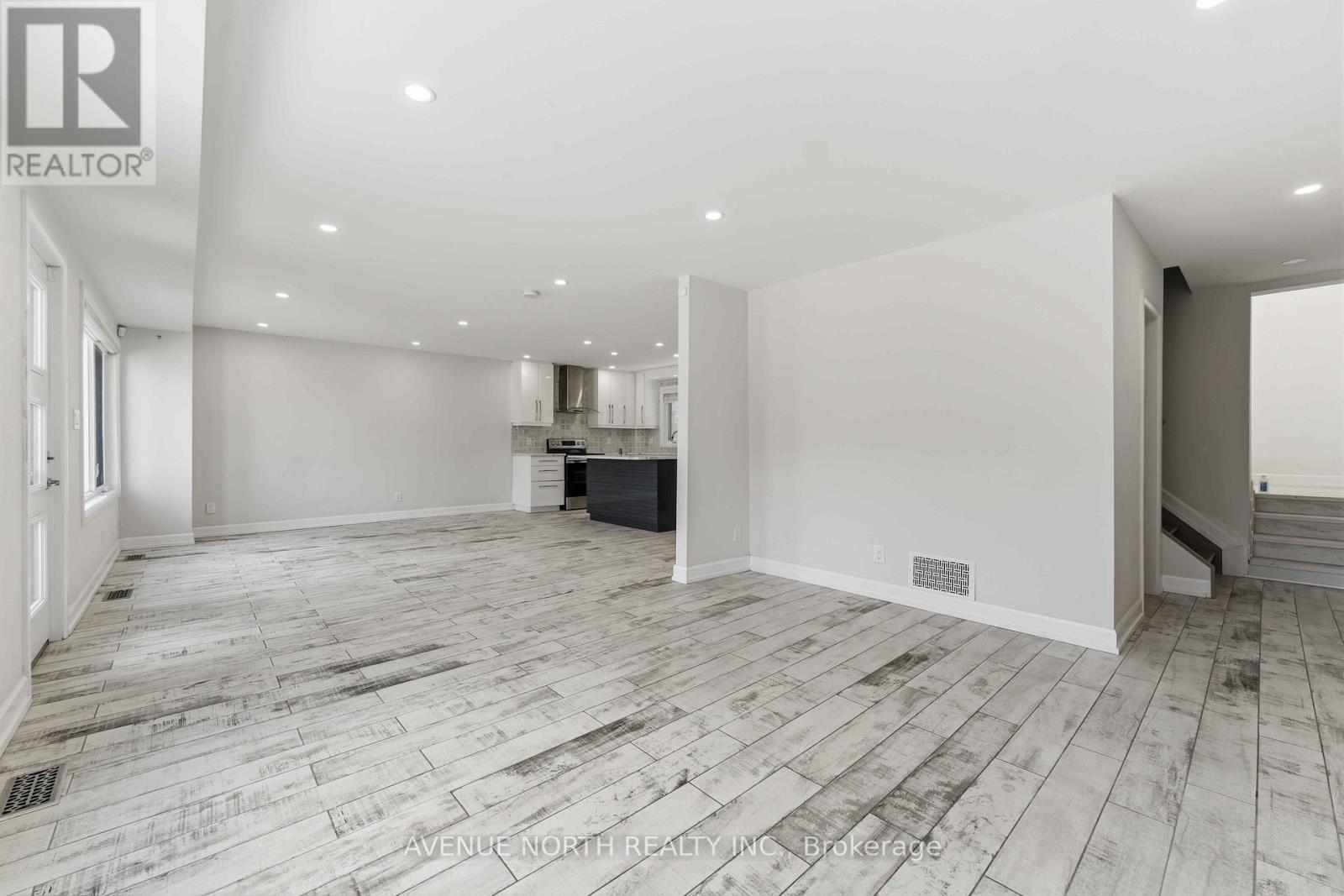 A-2676 Ayers Avenue, Ottawa, ON