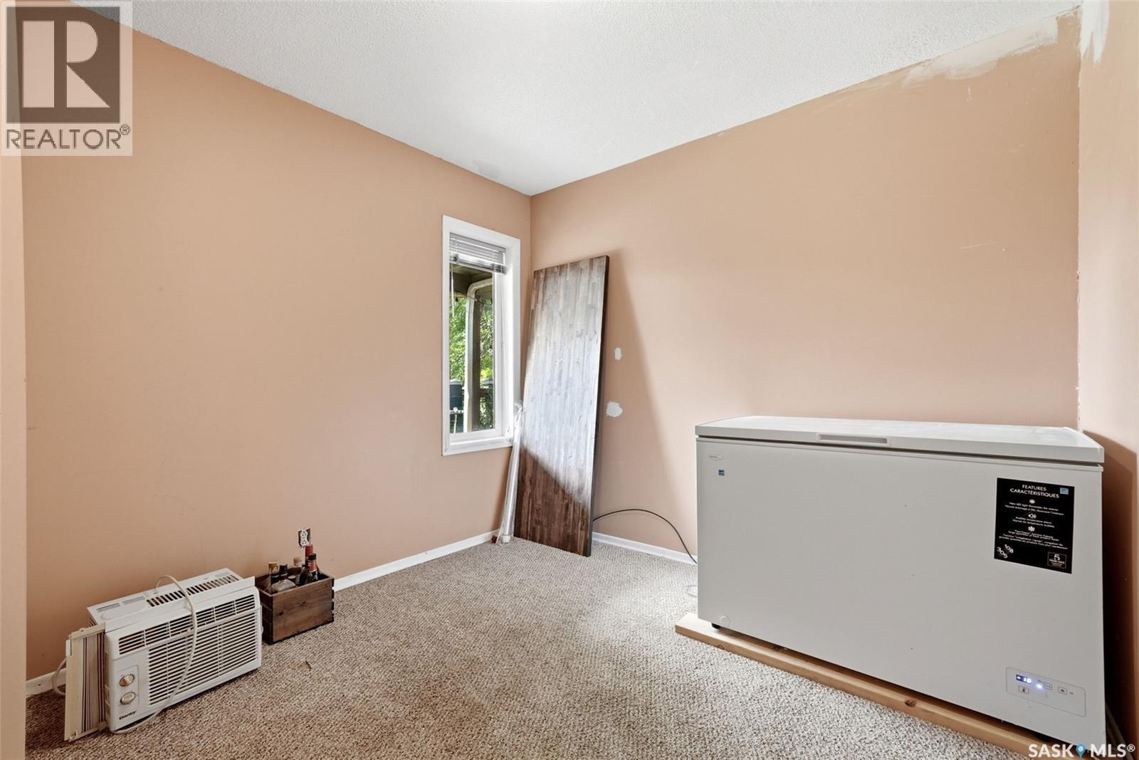 213 Grove Avenue, Saskatchewan Beach, SK - Indoor Photo Showing Other Room