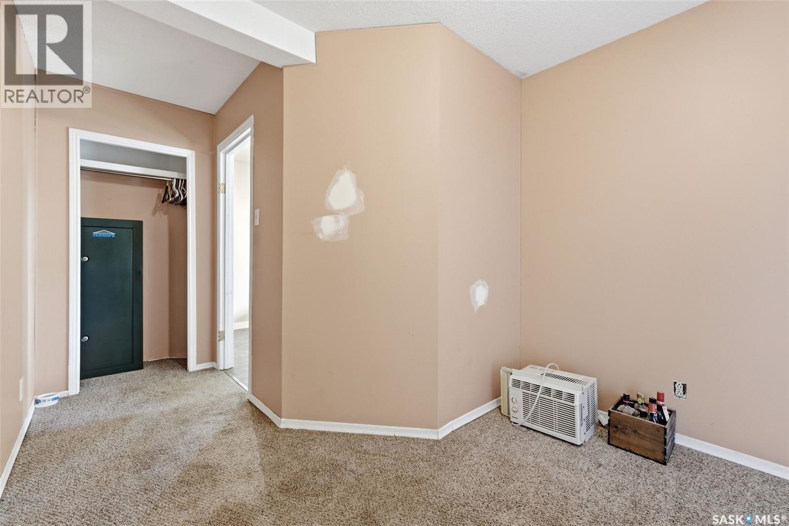 213 Grove Avenue, Saskatchewan Beach, SK - Indoor Photo Showing Other Room