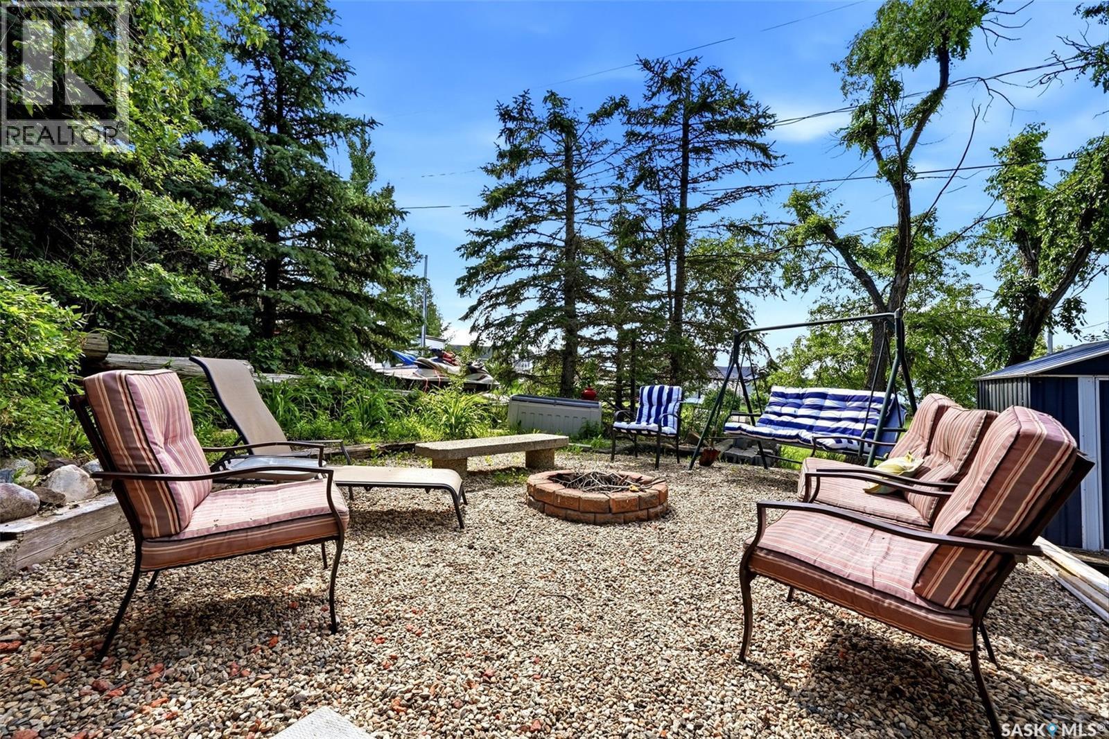 213 Grove Avenue, Saskatchewan Beach, SK - Outdoor With Deck Patio Veranda
