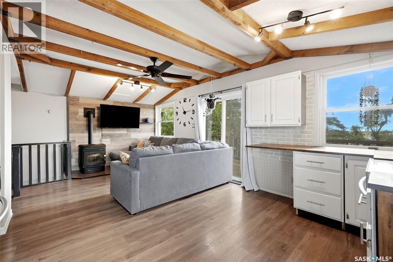 213 Grove Avenue, Saskatchewan Beach, SK - Indoor With Fireplace