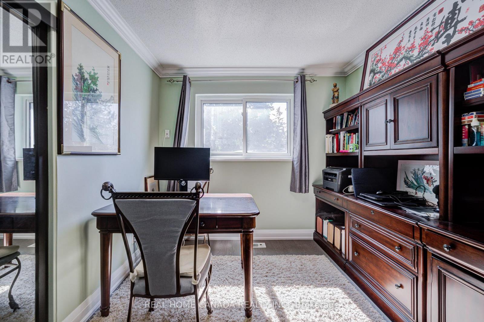 29 Ellesboro Drive, Mississauga, ON - Indoor Photo Showing Office