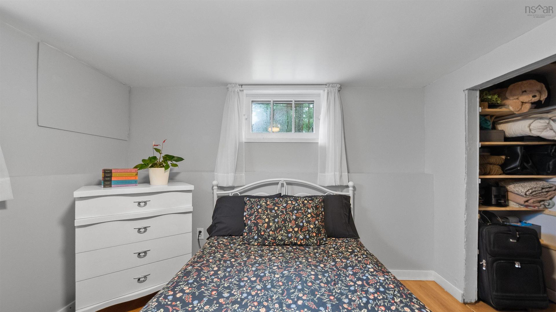 39 Punch Bowl Drive, Halifax, NS - Indoor Photo Showing Bedroom
