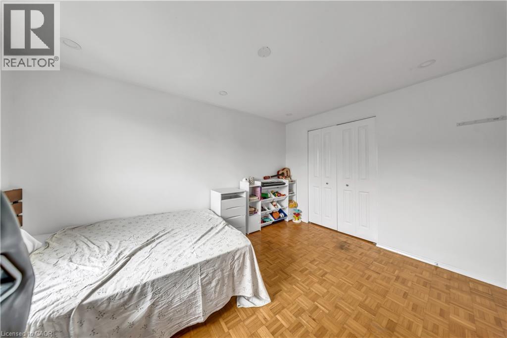51 Shadeland Crescent, Kitchener, ON - Indoor Photo Showing Bedroom