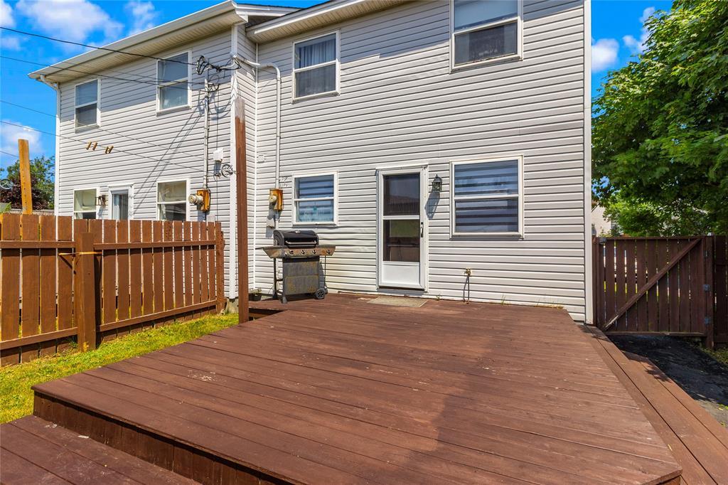 28 Laumann Place, Mount Pearl, NL - Outdoor With Deck Patio Veranda With Exterior