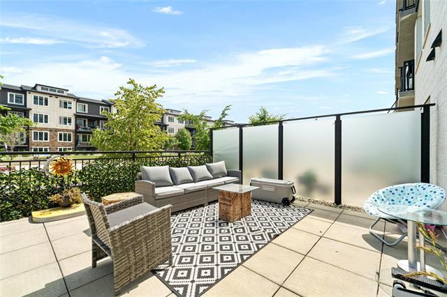 112-300 Centre St, Winnipeg, MB - Outdoor With Balcony With Exterior