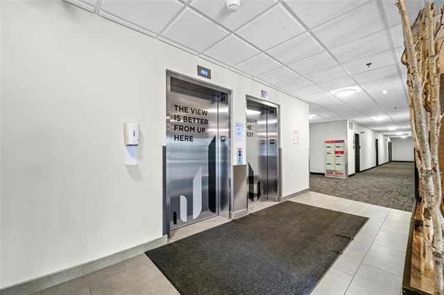 112-300 Centre St, Winnipeg, MB - Indoor Photo Showing Other Room