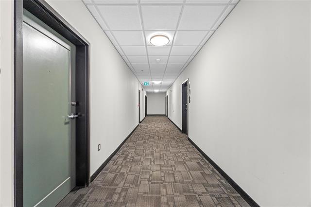 112-300 Centre St, Winnipeg, MB - Indoor Photo Showing Other Room
