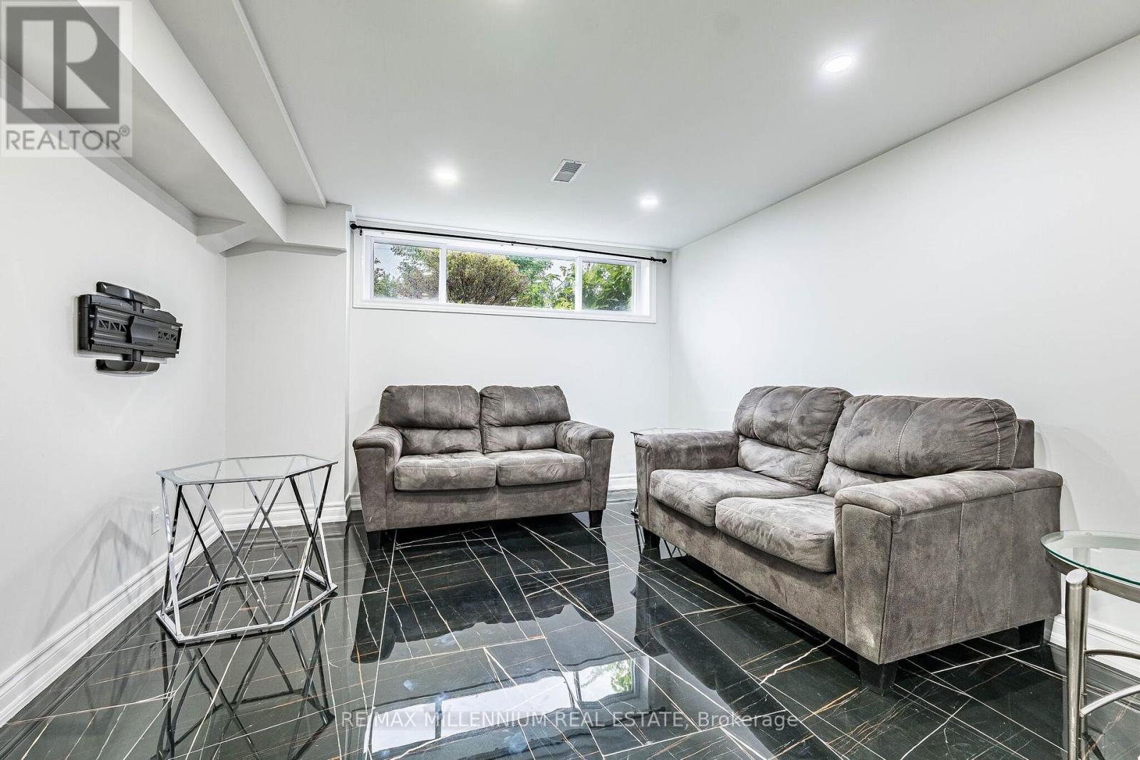 612 Appleby Line, Burlington, ON - Indoor