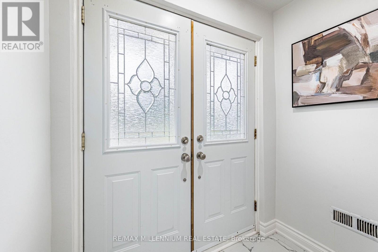 612 Appleby Line, Burlington, ON - Indoor Photo Showing Other Room