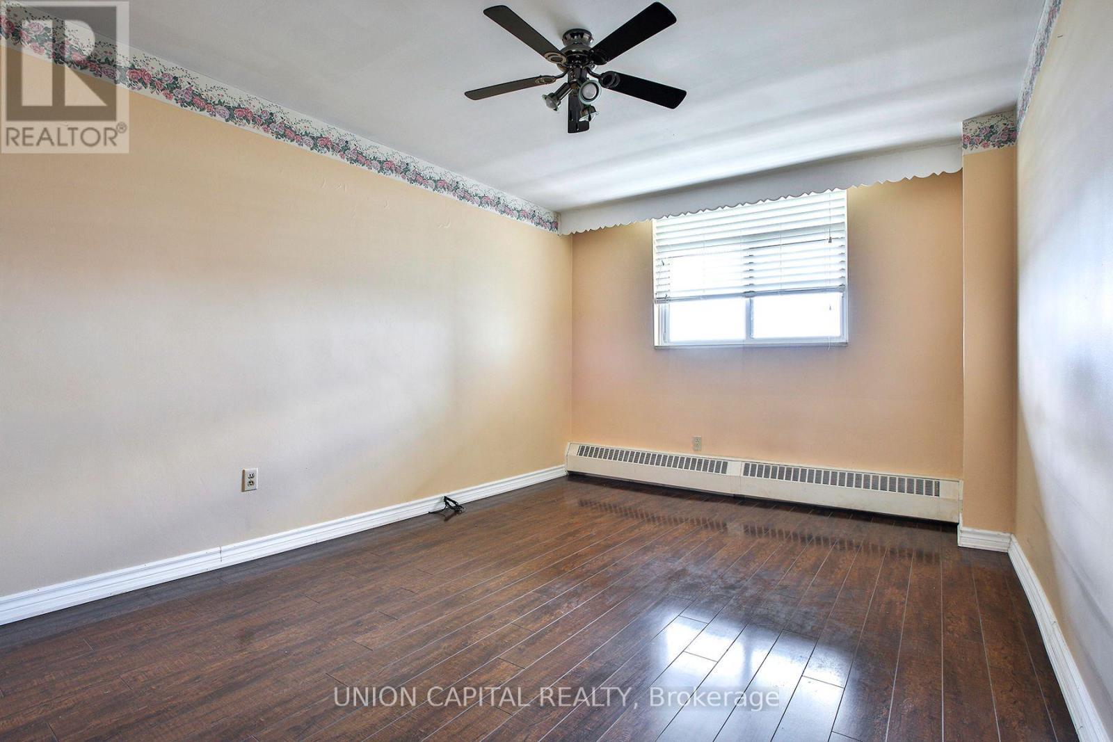 711 - 5 Frith Road, Toronto, ON - Indoor Photo Showing Other Room