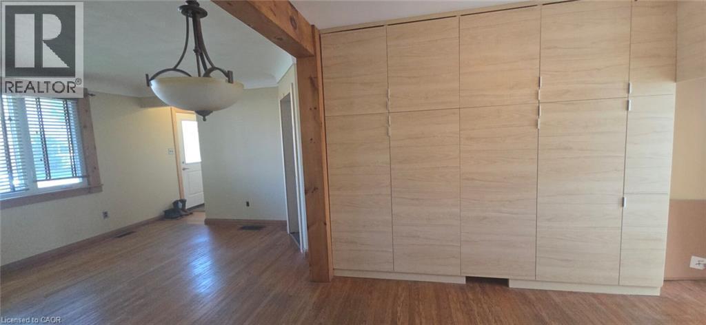 274 East 38Th Street, Hamilton, ON - Indoor Photo Showing Other Room