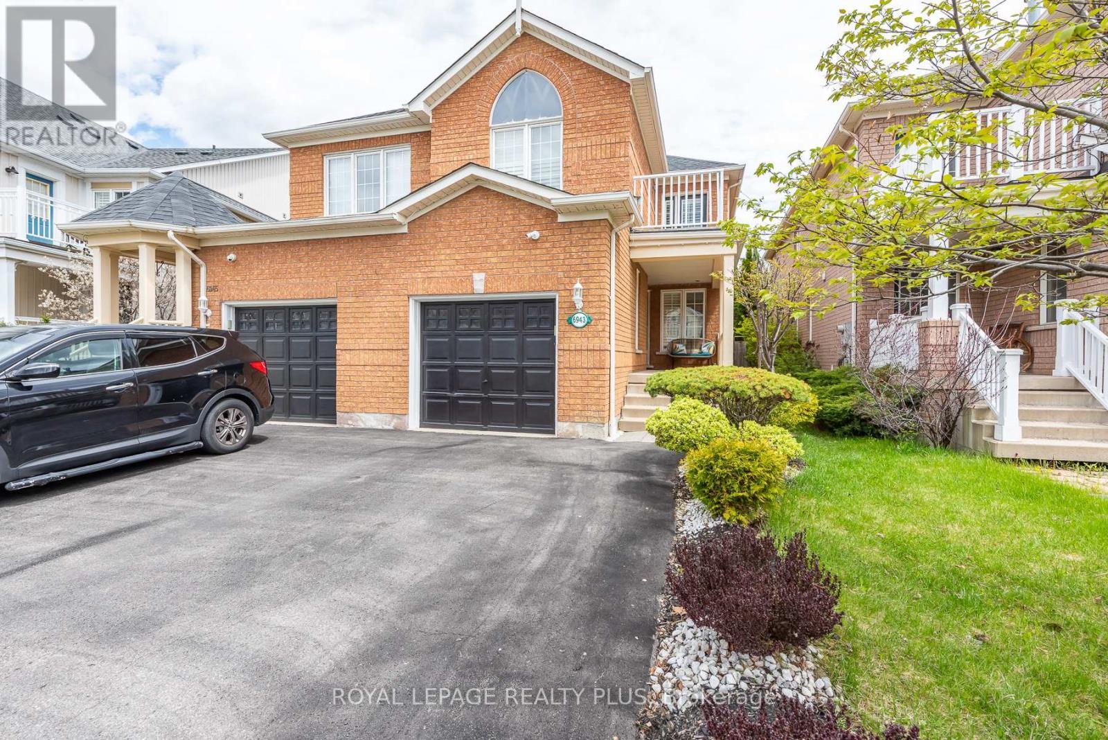 6943 Buttle Station Place, Mississauga, ON - Outdoor
