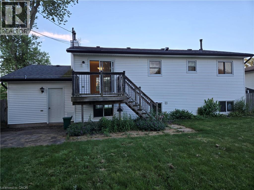 697 Ferndale Avenue, Fort Erie, ON