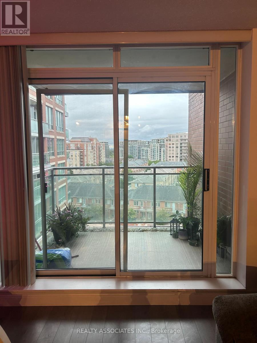 902 - 62 Suncrest Boulevard, Markham, ON - Indoor Photo Showing Other Room