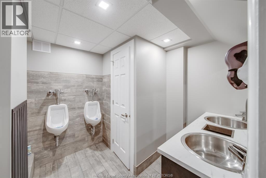 1457 Drouillard Road, Windsor, ON