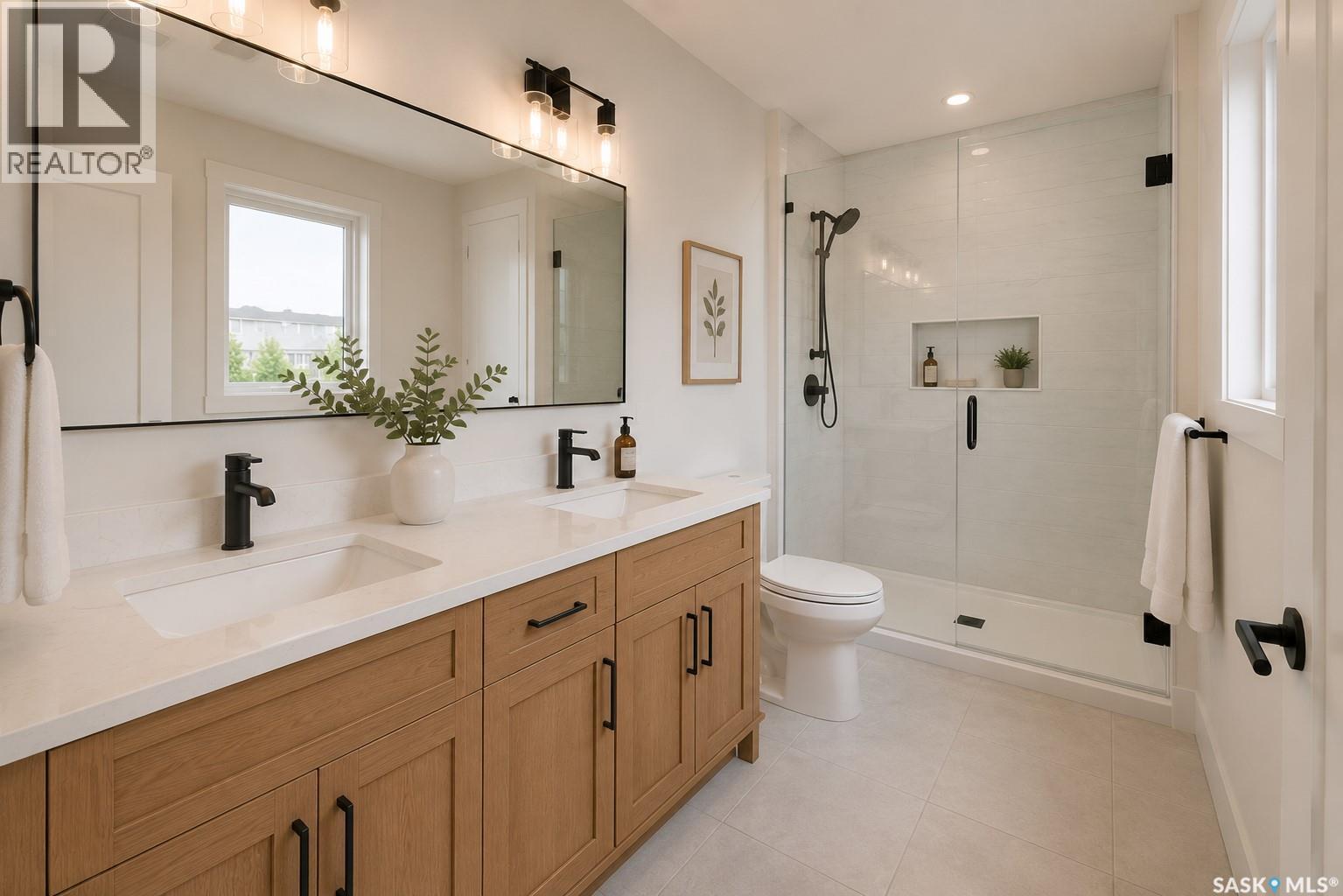 228 Veterans Drive, Warman, SK - Indoor Photo Showing Bathroom