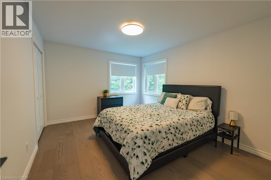 95 Chipmunk Lane, Magnetawan, ON - Indoor Photo Showing Bedroom