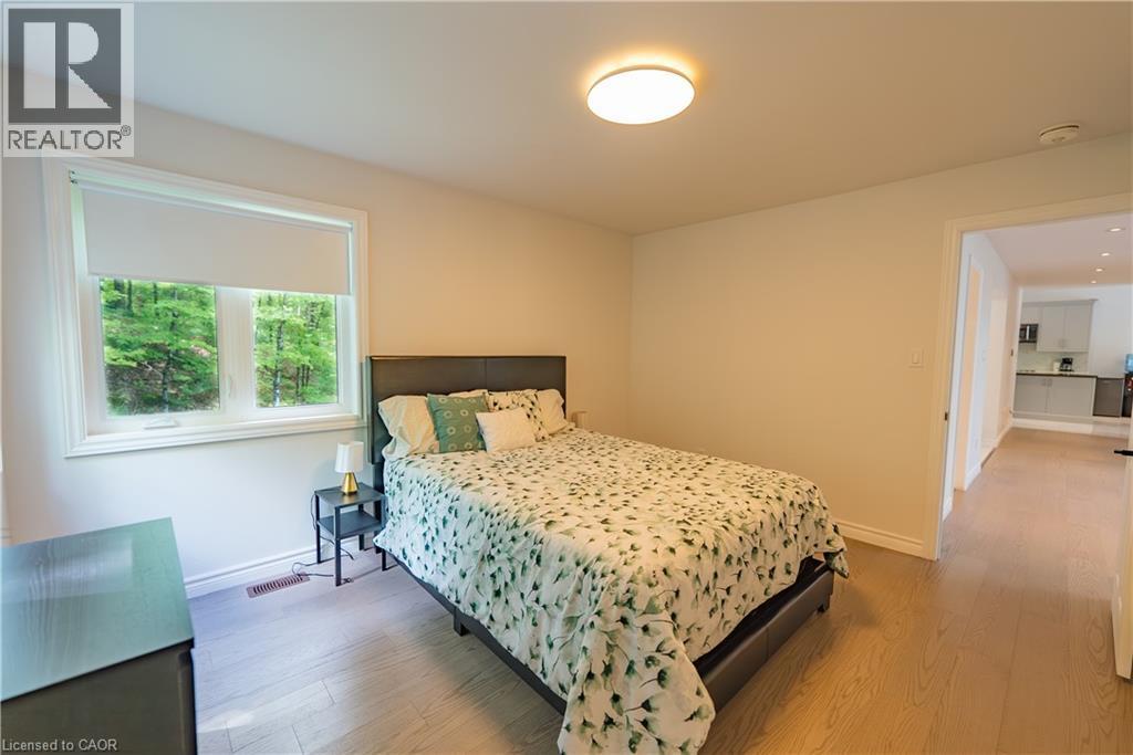 95 Chipmunk Lane, Magnetawan, ON - Indoor Photo Showing Bedroom