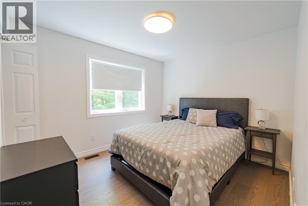 95 Chipmunk Lane, Magnetawan, ON - Indoor Photo Showing Bedroom