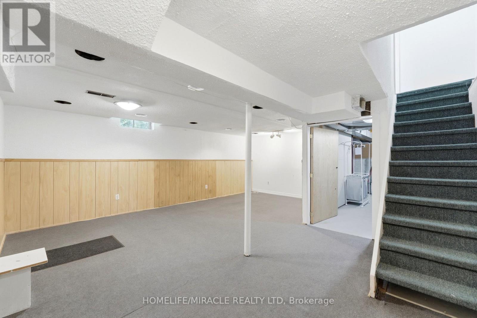 23 Heatherdale Place, Hamilton, ON - Indoor