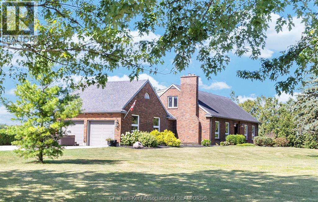 4979 Lambton Line, Dawn-Euphemia, ON - Outdoor
