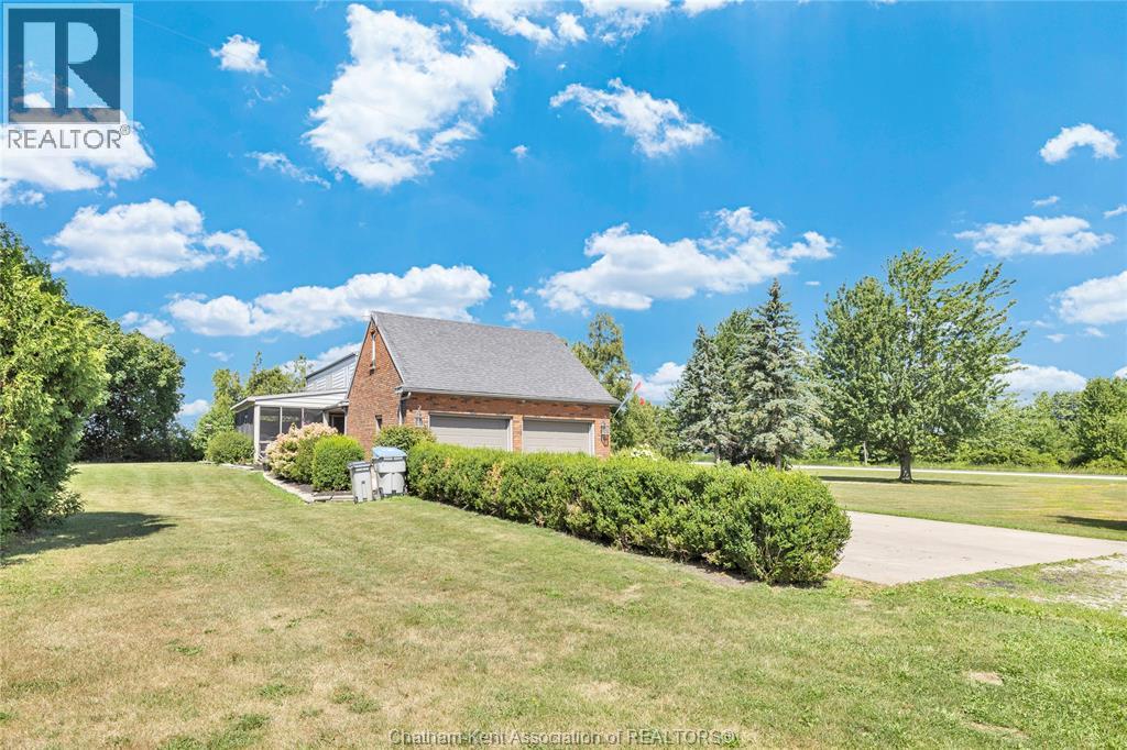 4979 Lambton Line, Dawn-Euphemia, ON - Outdoor With View