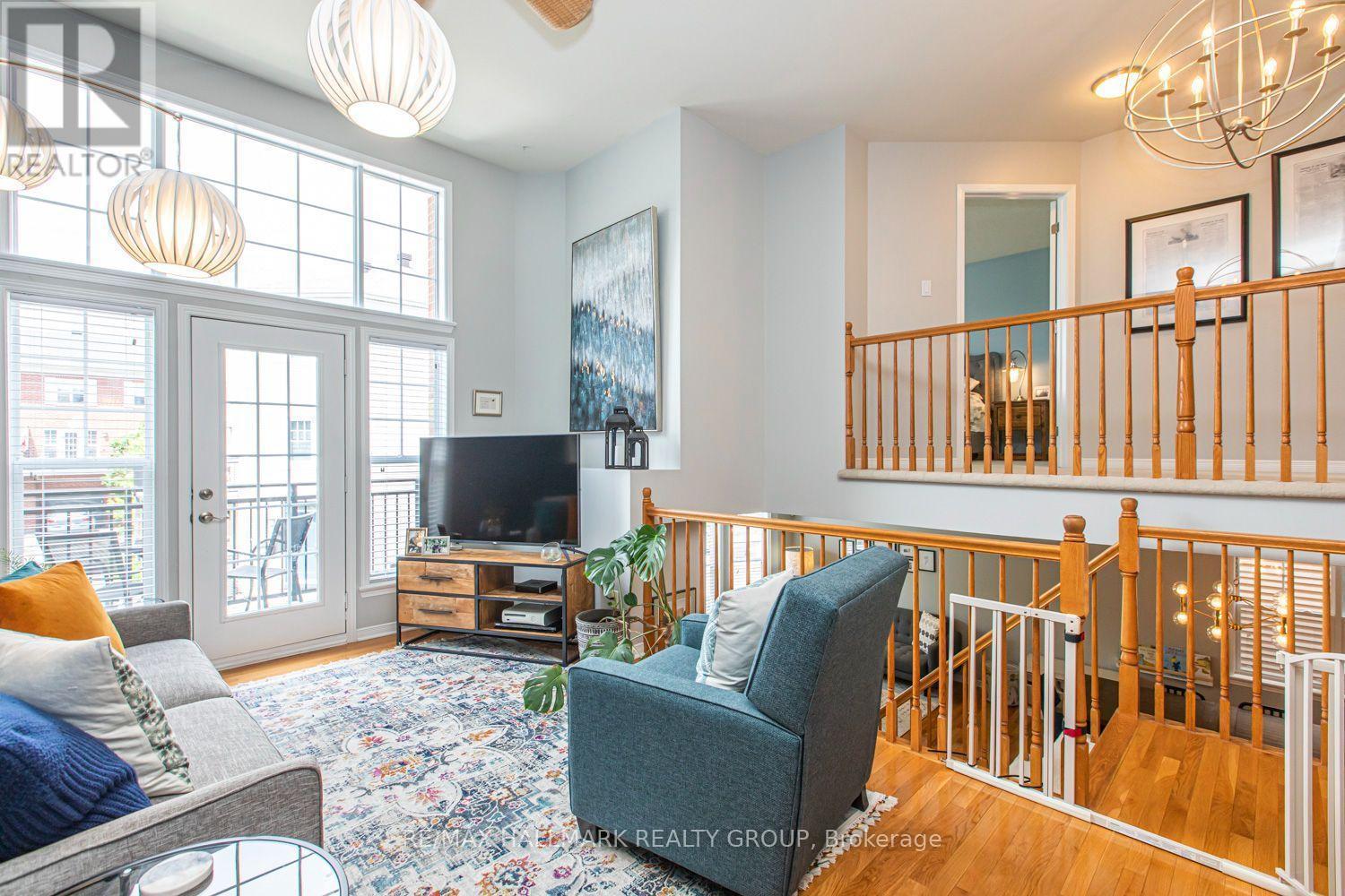 55 Jardin Private, Ottawa, ON - Indoor