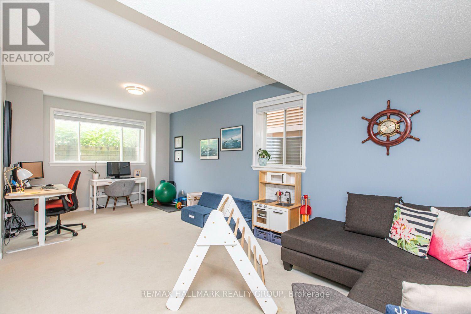 55 Jardin Private, Ottawa, ON - Indoor