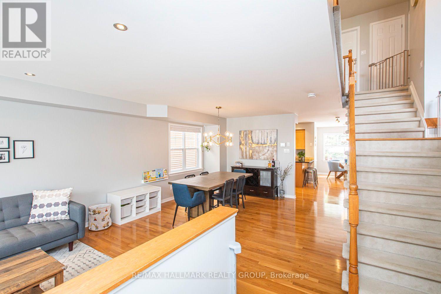 55 Jardin Private, Ottawa, ON - Indoor