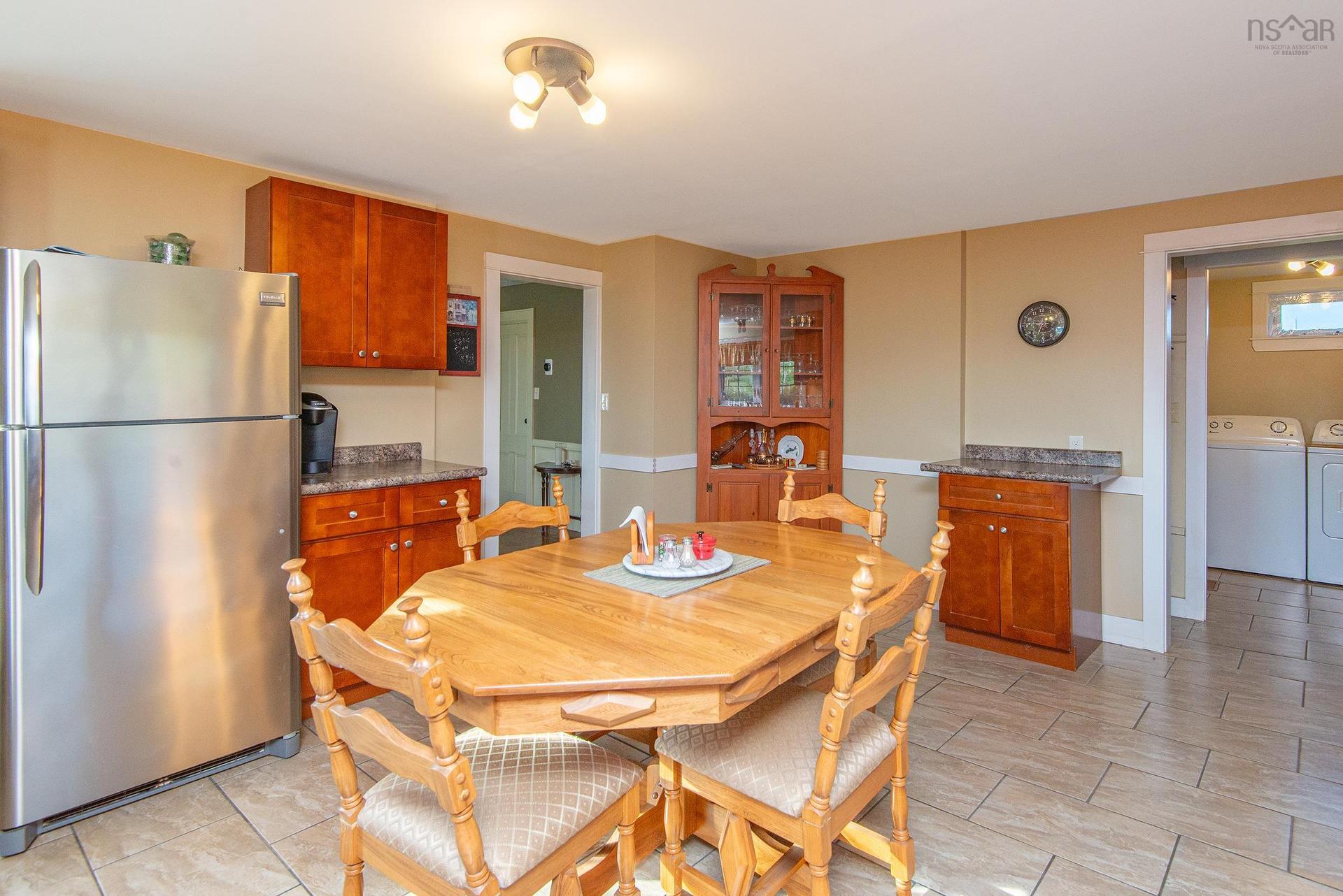 2118 Highway 1, Grosses Coques, NS - Indoor Photo Showing Dining Room