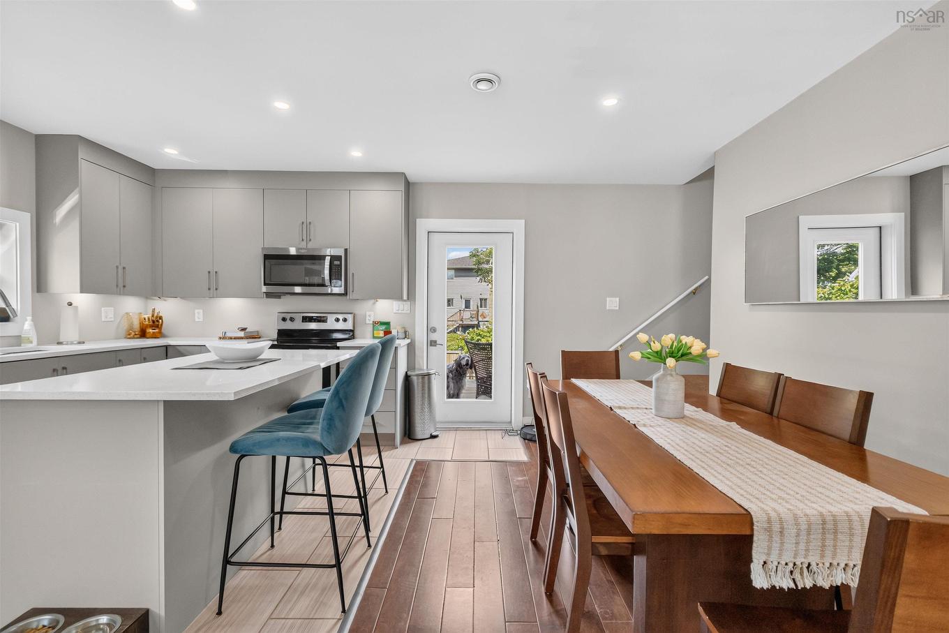 28 Pine Grove Drive, Halifax, NS