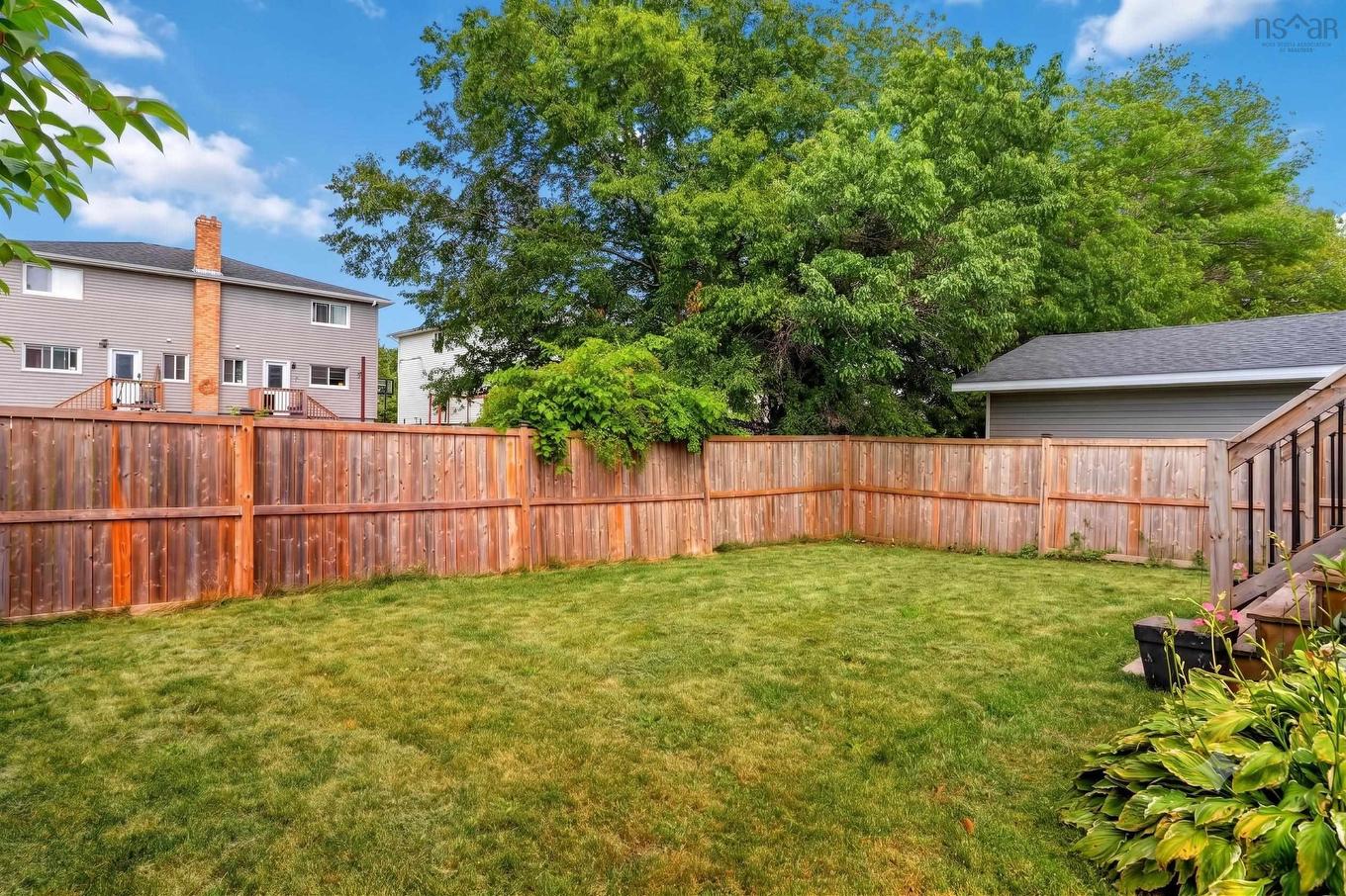 28 Pine Grove Drive, Halifax, NS